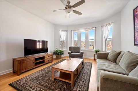 Tiny photo for 4838 N Magnolia Avenue #3A, Chicago, IL 60640 (MLS # 12594051)