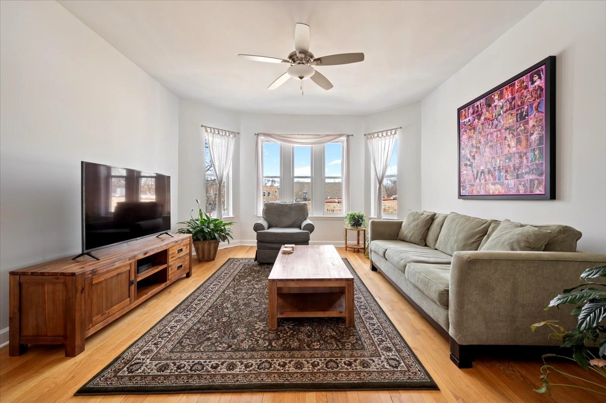 4838 N Magnolia Avenue 3A