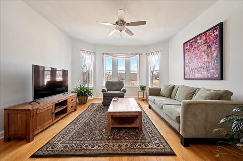 Tiny photo for 4838 N Magnolia Avenue #3A, Chicago, IL 60640 (MLS # 12594051)