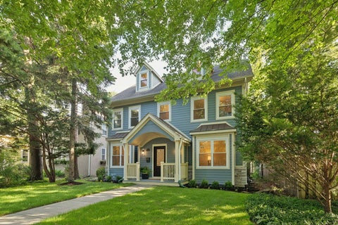 Photo of 2412 Noyes Street, Evanston, IL 60201 (MLS # 12778894)
