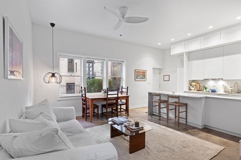 Tiny photo for 1226 N Dearborn Street #B, Chicago, IL 60610 (MLS # 12565882)