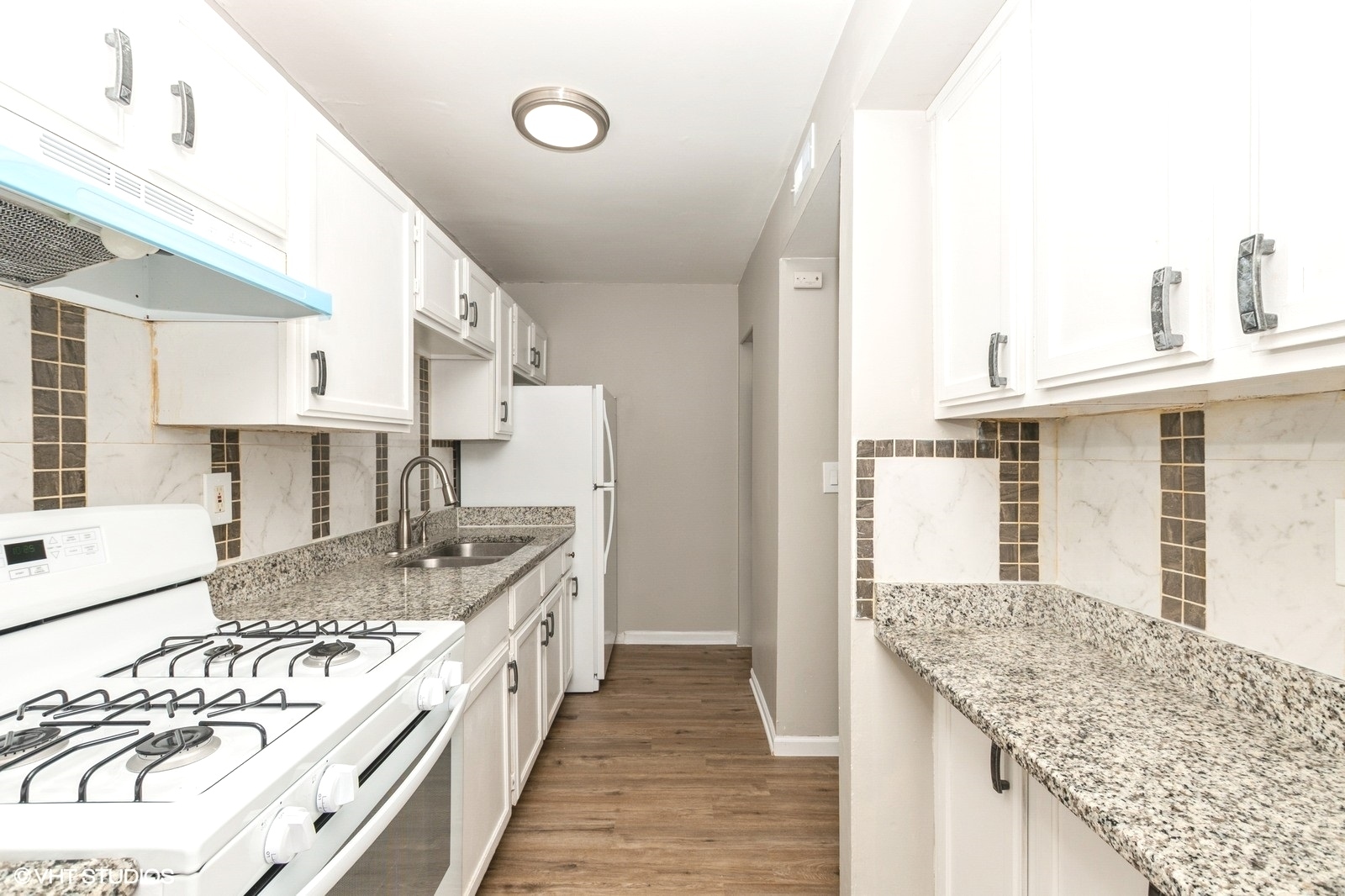11 Fernwood Drive I