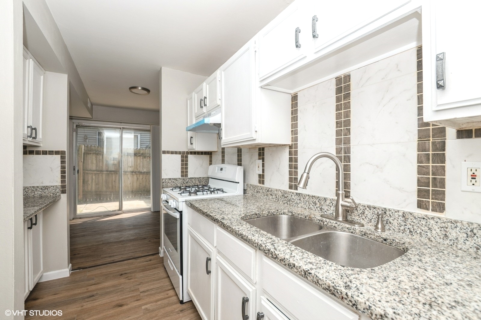 11 Fernwood Drive I
