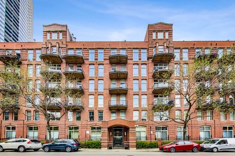 Photo of 550 N Kingsbury Street #422, Chicago, IL 60654 (MLS # 12617798)