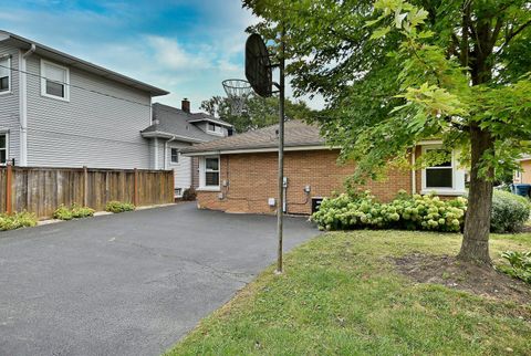 Tiny photo for 314 N Elm Avenue, Elmhurst, IL 60126 (MLS # 12478365)