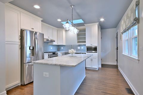 Tiny photo for 314 N Elm Avenue, Elmhurst, IL 60126 (MLS # 12478365)