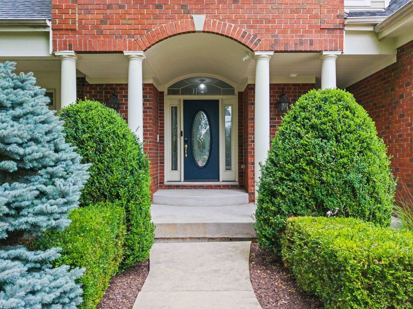 3404 Redwing Drive