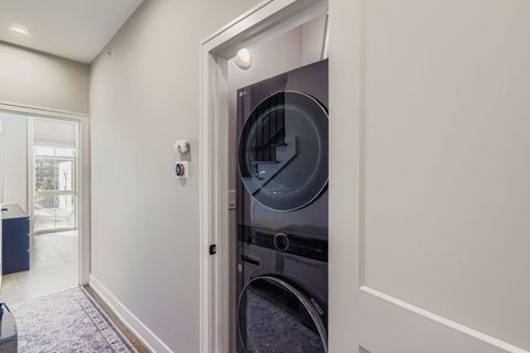 Tiny photo for 4446 S Drexel Boulevard #B, Chicago, IL 60653 (MLS # 12561048)