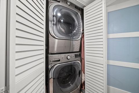 Tiny photo for 8540 W Foster Avenue #605, Norridge, IL 60706 (MLS # 12486809)