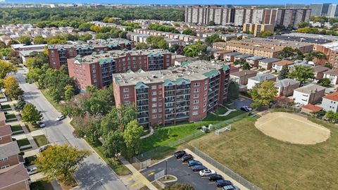 Tiny photo for 8540 W Foster Avenue #605, Norridge, IL 60706 (MLS # 12486809)