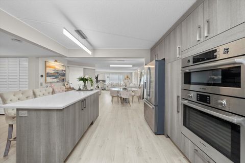 Tiny photo for 8540 W Foster Avenue #605, Norridge, IL 60706 (MLS # 12486809)