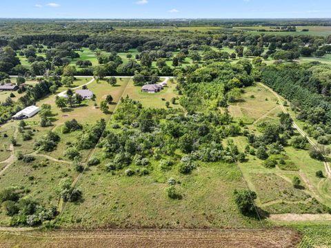 Tiny photo for 2745 S Hieland Road, St. Anne, IL 60964 (MLS # 12434225)