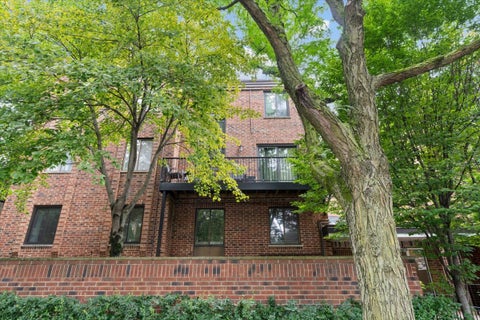 Photo of 1651 N DAYTON Street #104, Chicago, IL 60614 (MLS # 12773715)