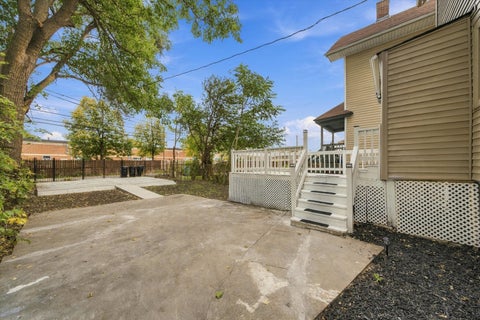 Tiny photo for 5242 W Monroe Street, Chicago, IL 60644 (MLS # 12796237)
