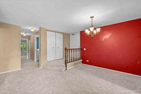 Tiny photo for 1405 SUTTON Court #1405, Vernon Hills, IL 60061 (MLS # 12693296)