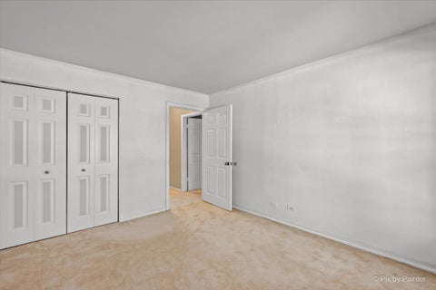 Tiny photo for 1405 SUTTON Court #1405, Vernon Hills, IL 60061 (MLS # 12693296)