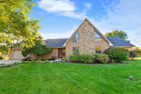 Photo of 1345 Edmonds Avenue, New Lenox, IL 60451 (MLS # 12777595)