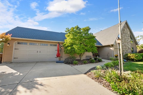 Tiny photo for 1345 Edmonds Avenue, New Lenox, IL 60451 (MLS # 12777595)