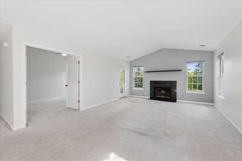 Tiny photo for 132 White Branch Court, Buffalo Grove, IL 60089 (MLS # 12718952)
