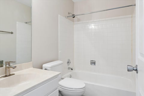 Tiny photo for 132 White Branch Court, Buffalo Grove, IL 60089 (MLS # 12718952)