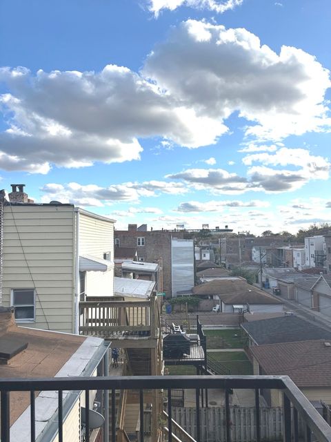 Tiny photo for 3106 S Wells Street #3, Chicago, IL 60616 (MLS # 12504270)