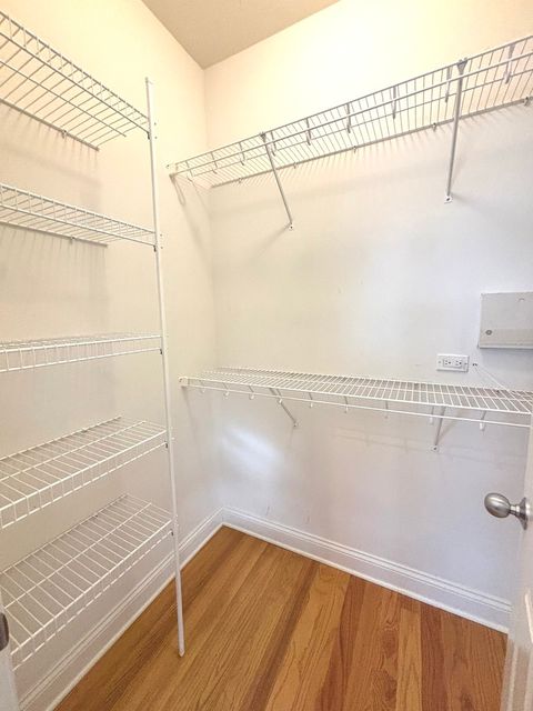 Tiny photo for 3106 S Wells Street #3, Chicago, IL 60616 (MLS # 12504270)