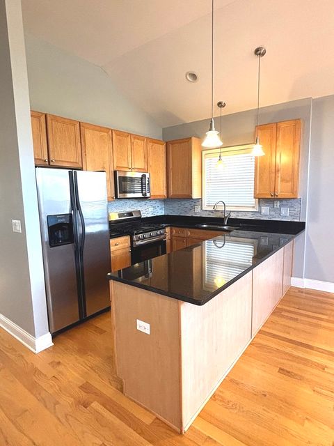 Tiny photo for 3106 S Wells Street #3, Chicago, IL 60616 (MLS # 12504270)