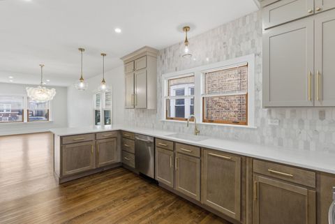 Tiny photo for 5414 W Eddy Street, Chicago, IL 60641 (MLS # 12617532)