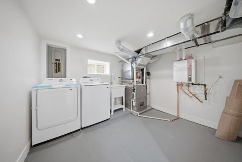 Tiny photo for 5414 W Eddy Street, Chicago, IL 60641 (MLS # 12617532)