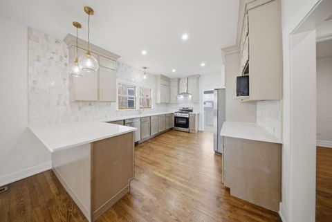 Tiny photo for 5414 W Eddy Street, Chicago, IL 60641 (MLS # 12617532)