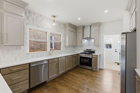 Tiny photo for 5414 W Eddy Street, Chicago, IL 60641 (MLS # 12617532)