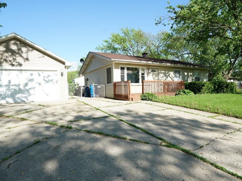 Photo of 7101 Mulberry Street, Hanover Park, IL 60133 (MLS # 12770494)
