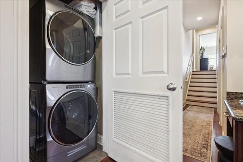 Tiny photo for 2820 N Sheffield Avenue #4N, Chicago, IL 60657 (MLS # 12494390)