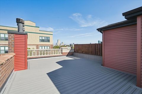 Tiny photo for 2820 N Sheffield Avenue #4N, Chicago, IL 60657 (MLS # 12494390)