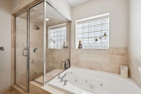 Tiny photo for 2820 N Sheffield Avenue #4N, Chicago, IL 60657 (MLS # 12494390)