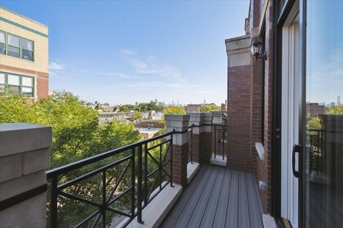 Tiny photo for 2820 N Sheffield Avenue #4N, Chicago, IL 60657 (MLS # 12494390)