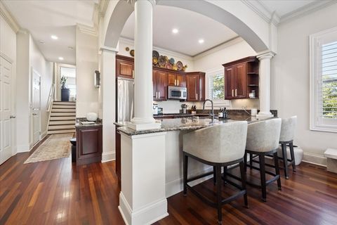 Tiny photo for 2820 N Sheffield Avenue #4N, Chicago, IL 60657 (MLS # 12494390)