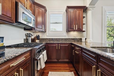 Tiny photo for 2820 N Sheffield Avenue #4N, Chicago, IL 60657 (MLS # 12494390)