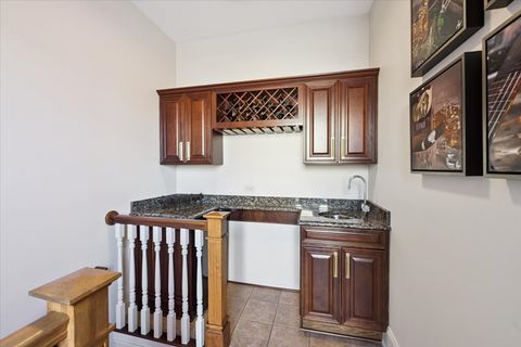 Tiny photo for 2820 N Sheffield Avenue #4N, Chicago, IL 60657 (MLS # 12494390)