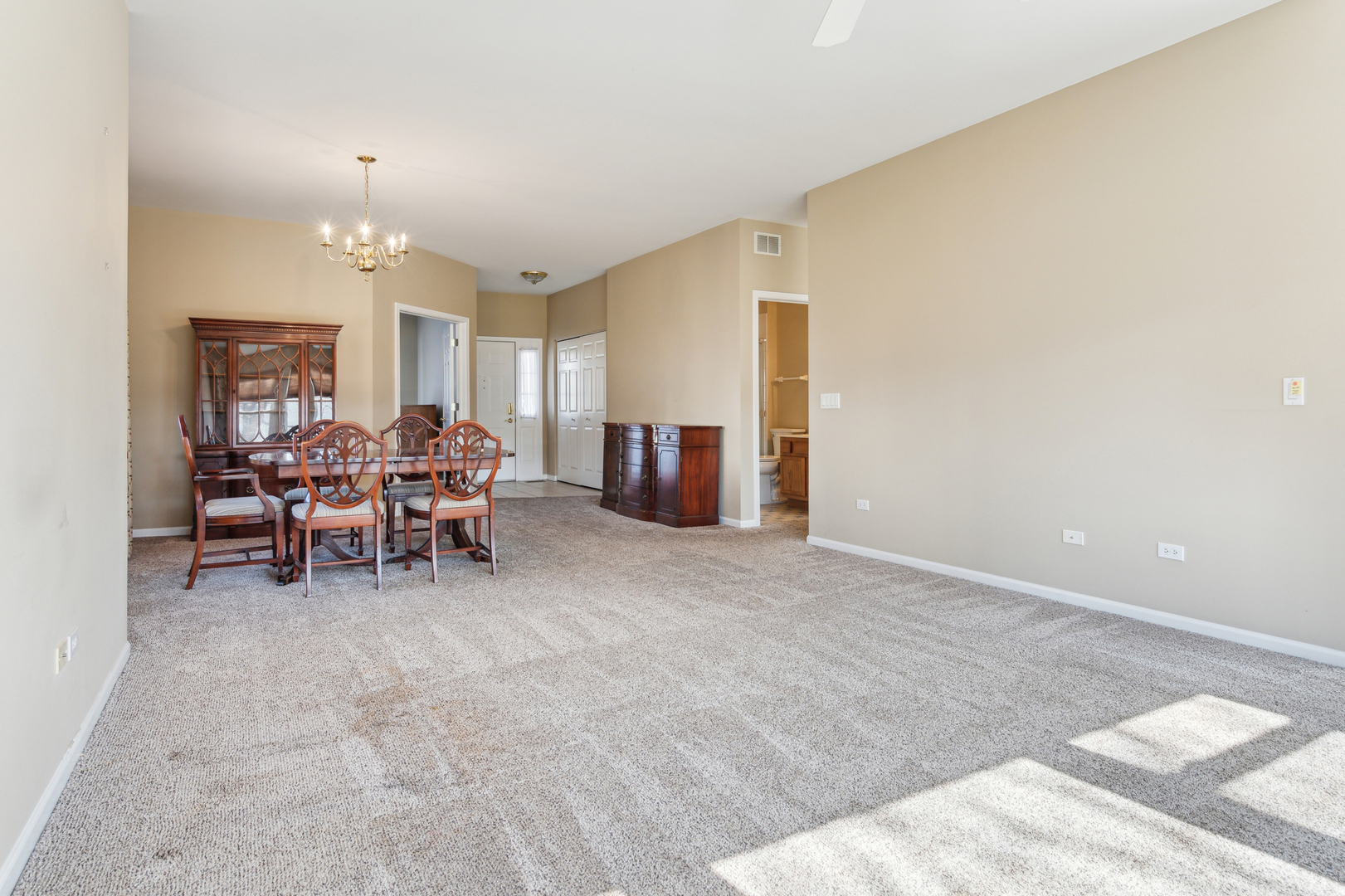 86 Ashbrook Court
