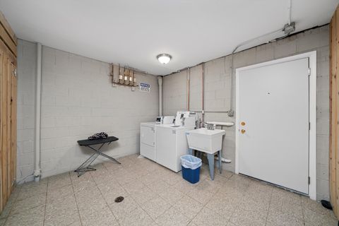 Tiny photo for 327 S Wisconsin Avenue #5B, Oak Park, IL 60302 (MLS # 12490744)