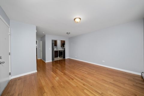 Tiny photo for 327 S Wisconsin Avenue #5B, Oak Park, IL 60302 (MLS # 12490744)