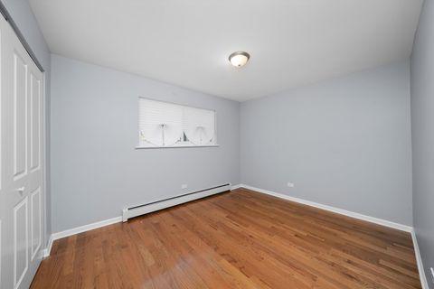 Tiny photo for 327 S Wisconsin Avenue #5B, Oak Park, IL 60302 (MLS # 12490744)