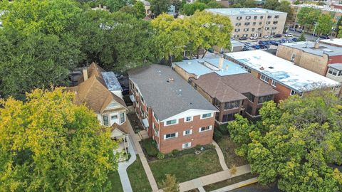 Tiny photo for 327 S Wisconsin Avenue #5B, Oak Park, IL 60302 (MLS # 12490744)