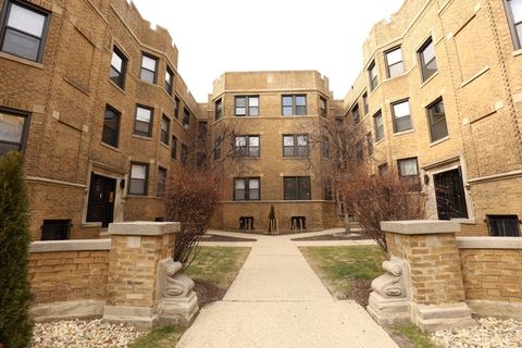 626 W Stratford Place 2W Chicago IL 60657