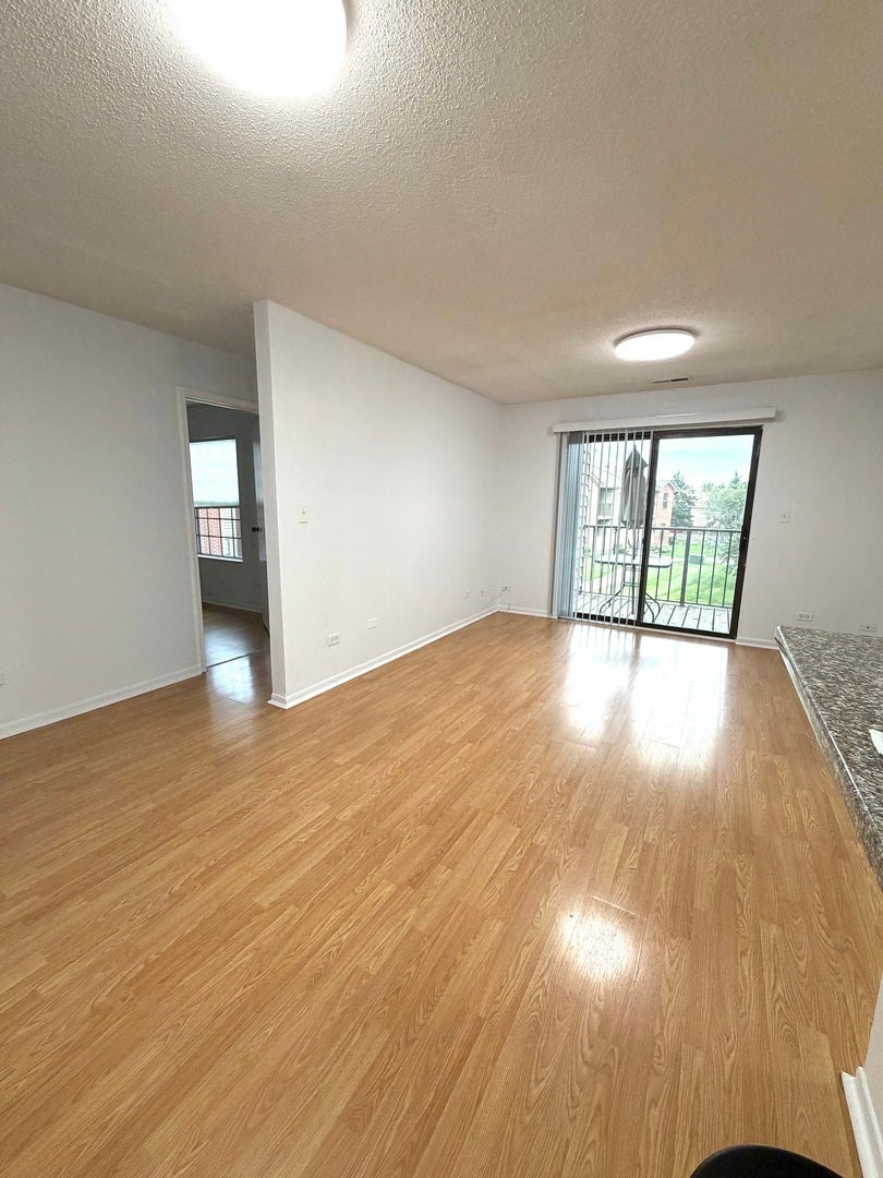 2048 N RAND Road 202