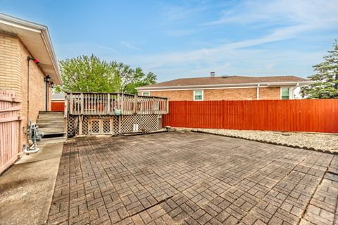 Tiny photo for 5938 W 83rd Street, Burbank, IL 60459 (MLS # 12464600)
