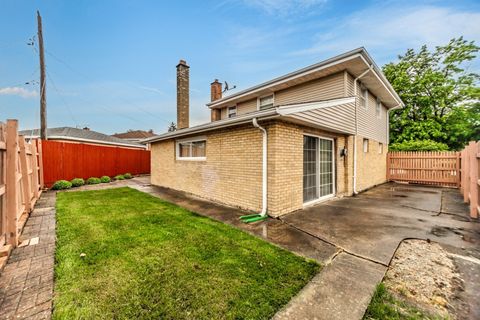 Tiny photo for 5938 W 83rd Street, Burbank, IL 60459 (MLS # 12464600)