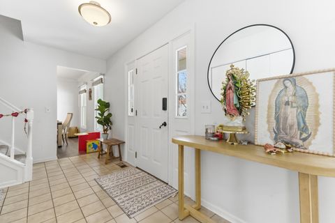 Tiny photo for 2001 Madison Avenue, Gurnee, IL 60031 (MLS # 12582886)