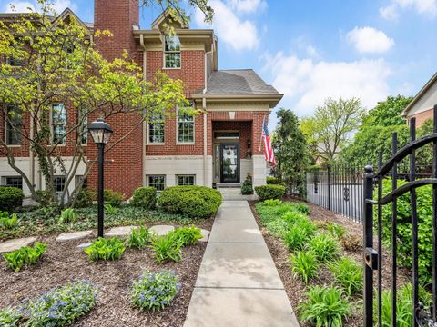 426 Childs Street Wheaton IL 60187